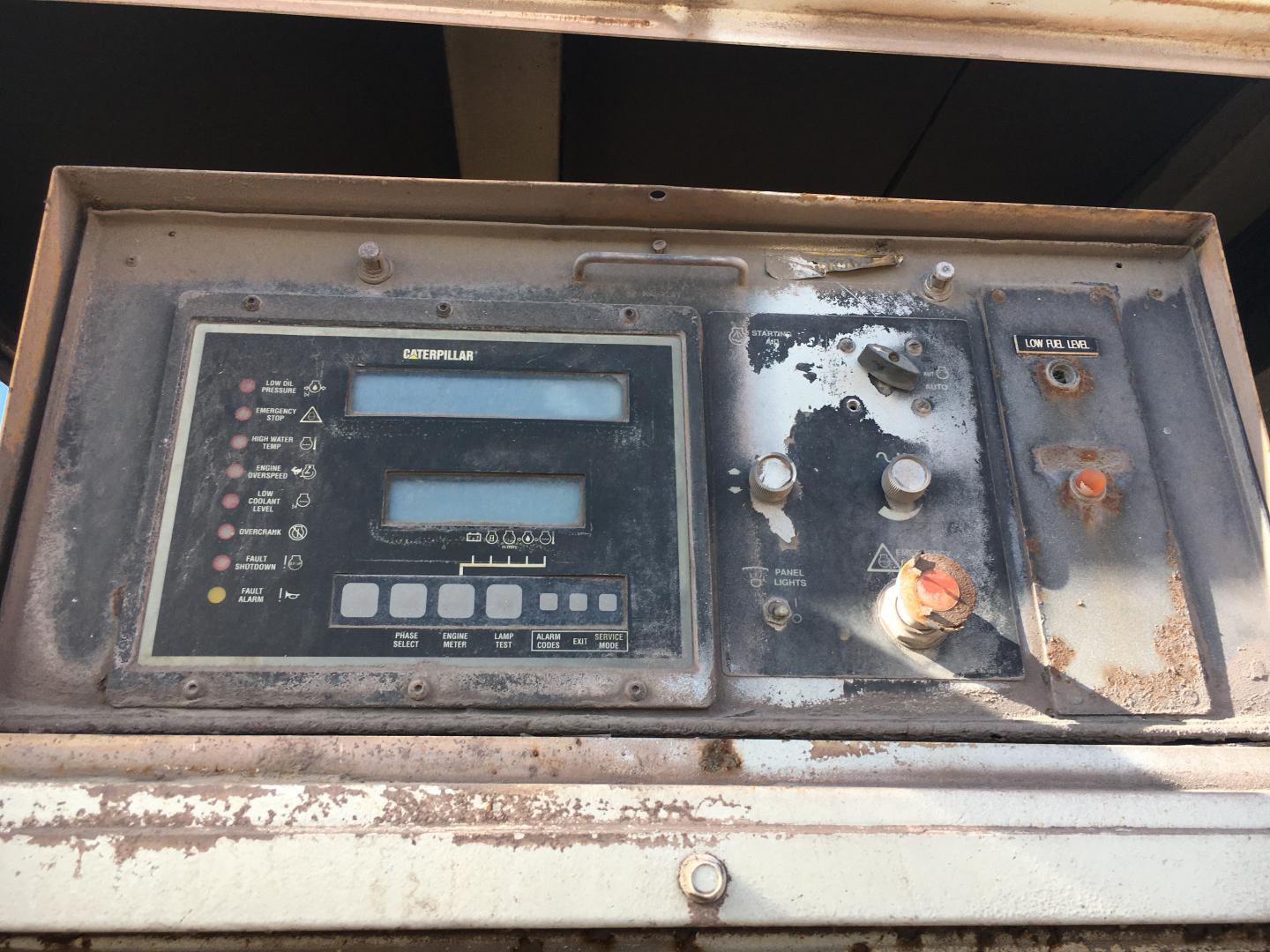 ./imagenes/INVOICE/2019/16906/PLANTA DE LUZ CAT 205 KW (23).JPG